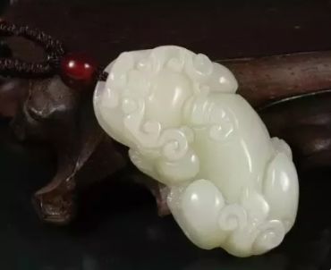 翡翠的基本知识大全 必备的翡翠专业知识大全