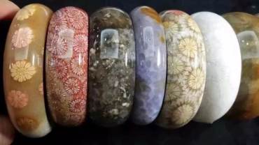 盘玩5年的珊瑚玉  珊瑚玉怎么盘玩