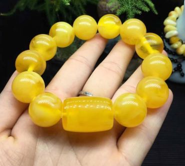 所有蜜蜡都浮盐水吗    盐水比例要多少