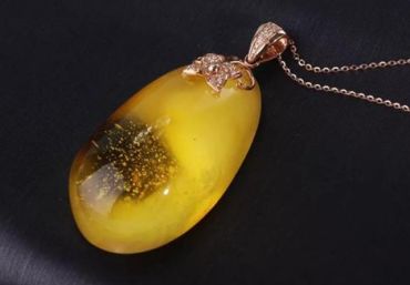 蜜蜡和琥珀的价格哪个贵 蜜蜡和琥珀