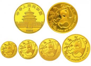 1985年熊猫金银币套装价格