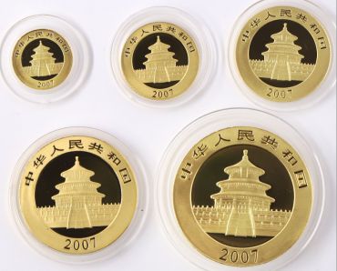 2007年熊猫金币回收价目表   2007年熊猫金币套装值多少钱