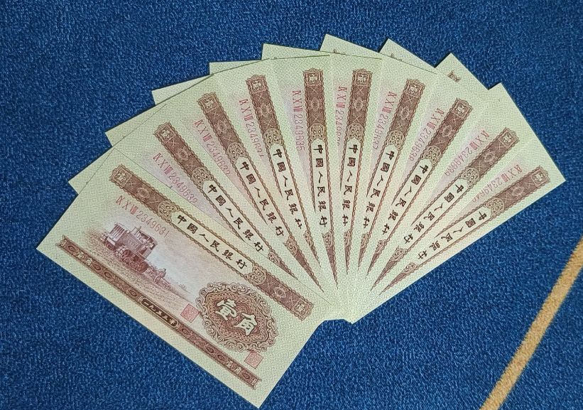 黄一角最新行情与出手全攻略(2026年回收价格表) 黄一角最新行情与出手全攻略(2026年回收价格表)