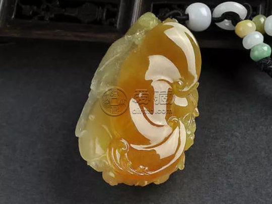 翡翠有哪些顏色 這一種顏色最有價(jià)值
