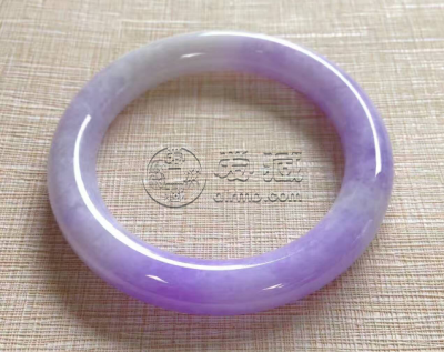 翡翠紫罗兰值钱吗 如何判断紫罗兰翡翠的价值