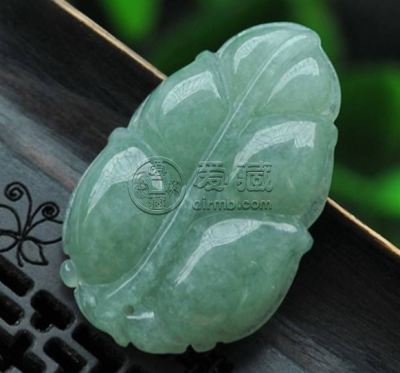 怎么判断翡翠真假 鉴别翡翠真假的三种技巧
