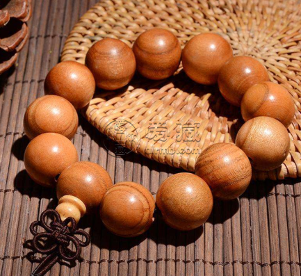 桃木手串如何保養(yǎng)，桃木手串保養(yǎng)方法