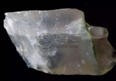 水沫玉原石图片 水沫玉原石鉴别