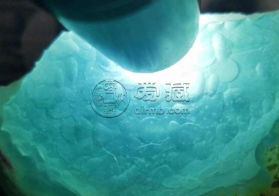翡翠原石有假的吗 假的翡翠原石是怎样的