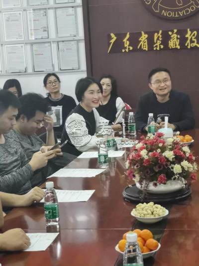 爱藏直播基地落户纵原收藏品市场，将孵化更多百万主播！