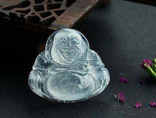 怎么鑒定翡翠好壞 快戳進來學習一下