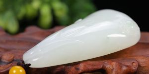 和田玉羊脂白 和田玉羊脂白多少錢一克