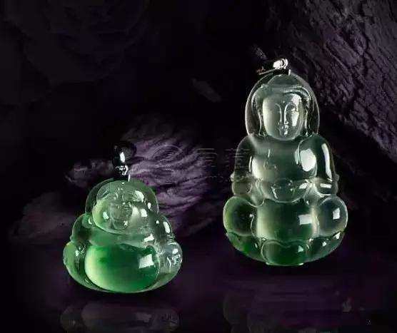翡翠貴還是玉石貴 翡翠和玉哪個值錢