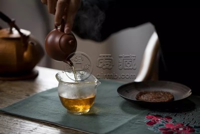 教你去除紫砂壶的土味，紫砂壶的土腥味怎么去除？