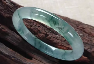 买翡翠手镯注意什么 这5点务必要注意
