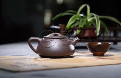 哪种紫砂泥料的透气性最好？