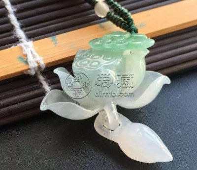 翡翠莲花的寓意 翡翠莲花适合送给什么人戴