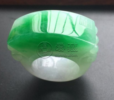 翡翠扳指价格 翡翠扳指价格一般多少钱