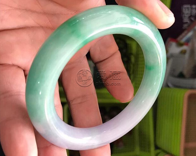 翡翠b货是什么 翡翠b货戴久了会怎么样