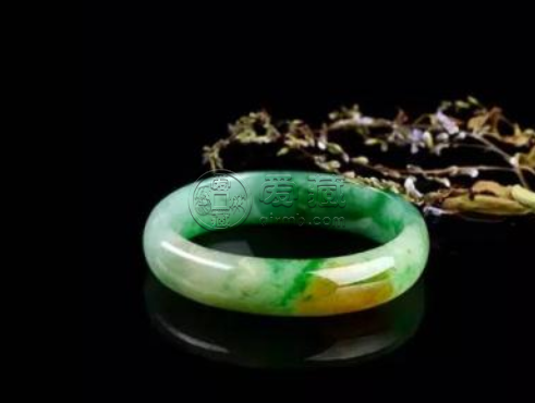 戴翡翠好嗎 哪些情況不適合戴翡翠