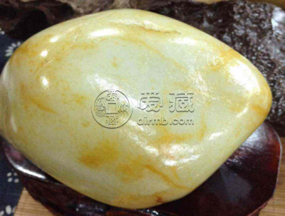 和田玉原石鉴别 和田玉原石鉴别最简单方法
