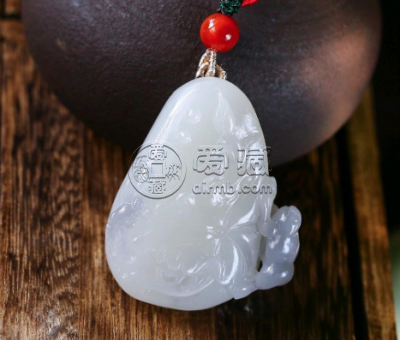 一般和田玉吊坠价格 哪些因素影响和田玉吊坠的价格