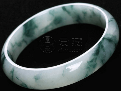 翡翠糯种飘花是什么意思 翡翠糯种飘花好吗