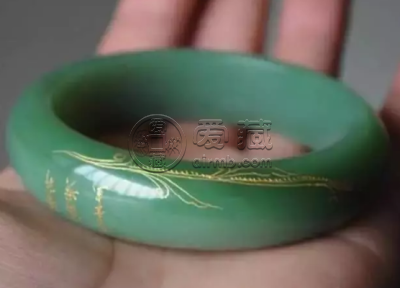 和田玉的功效与作用 戴和田玉可以吸收放射性物质吗