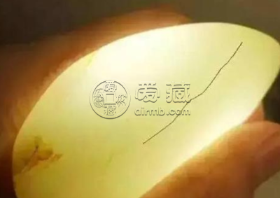 山料和籽料的内部结构区别 山料和籽料内部结构图