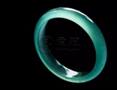 蓝色翡翠价格 蓝色翡翠一般多少钱