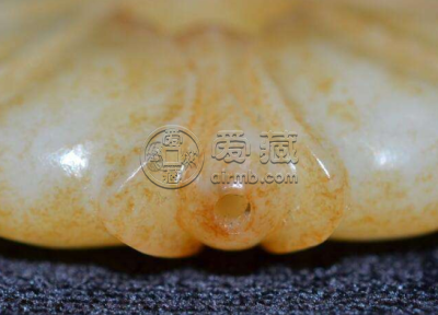 和田玉沁色是什么意思 怎么试出玉假沁色