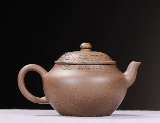 白茶适合用什么泥料的紫砂壶 哪种紫砂壶适合泡白茶