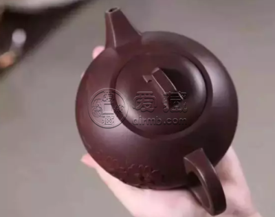 正品紫砂壶多少钱一个 二三百能买真紫砂壶吗