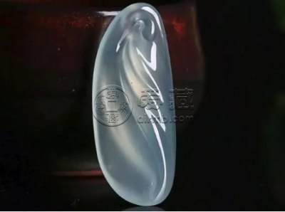 翡翠什么种水最好 翡翠买色还是买种保值