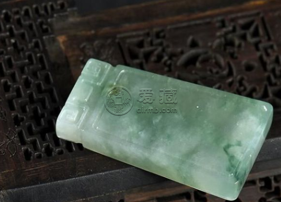 真翡翠的价格是多少 多少价格可以买到真的翡翠
