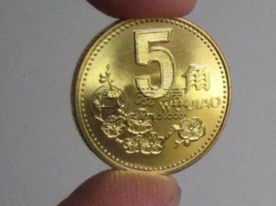 2000梅花5角硬币价格 2000年五角梅花能卖多少钱