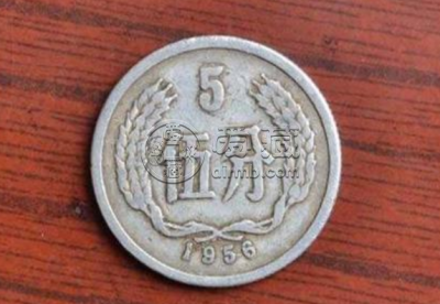硬币哪一年的值钱 值钱的硬币有哪些