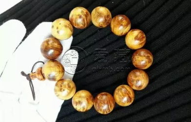 崖柏手串一般多少钱 崖柏手串市场价多少