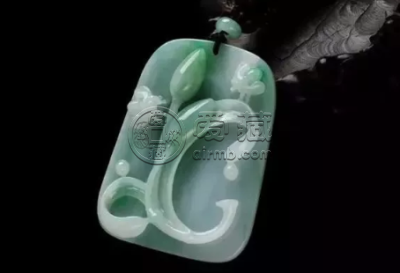 翡翠吊坠寓意 翡翠吊坠寓意大全