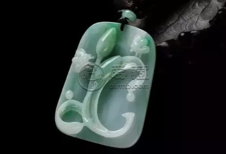 翡翠吊墜寓意 翡翠吊墜寓意大全