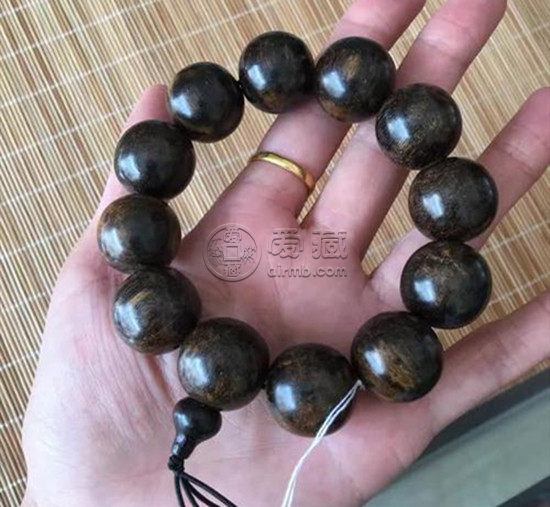 有香味的手串有哪些  什么手串有味道