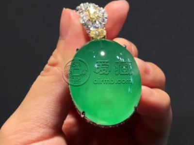 冰种绿翡翠多少钱 冰种绿翡翠价格及图片