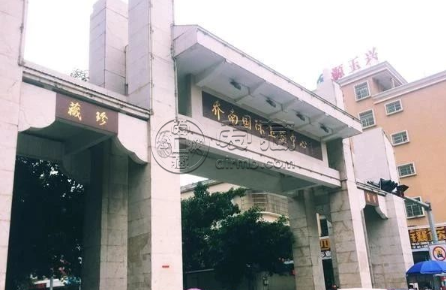 揭陽翡翠原石市場(chǎng) 揭陽翡翠原石市場(chǎng)地址及交易原則