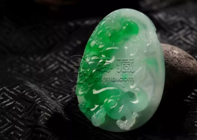 翡翠是怎么形成的 翡翠形成的四大步骤