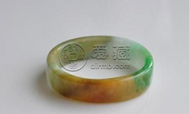 三色翡翠市场价 三色翡翠市场价值高吗