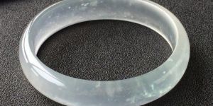 什么样翡翠好 翡翠什么样的最好