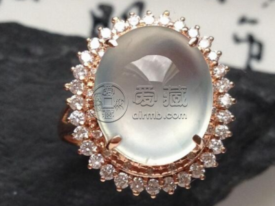 翡翠都有什么品种  常见翡翠的品种哪种最好