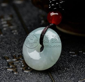 鑒別翡翠的真假小竅門 鑒別翡翠真假四個小竅門