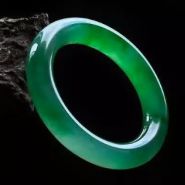 一块翡翠多少钱 翡翠价格报价