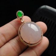 翡翠原石加工 翡翠原石加工费多少钱